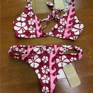 Benoa Swim 2025 Red and Pink Floral Papeete Bikini XL Zoe Top Hina Bottom